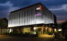 Plan B Hotel